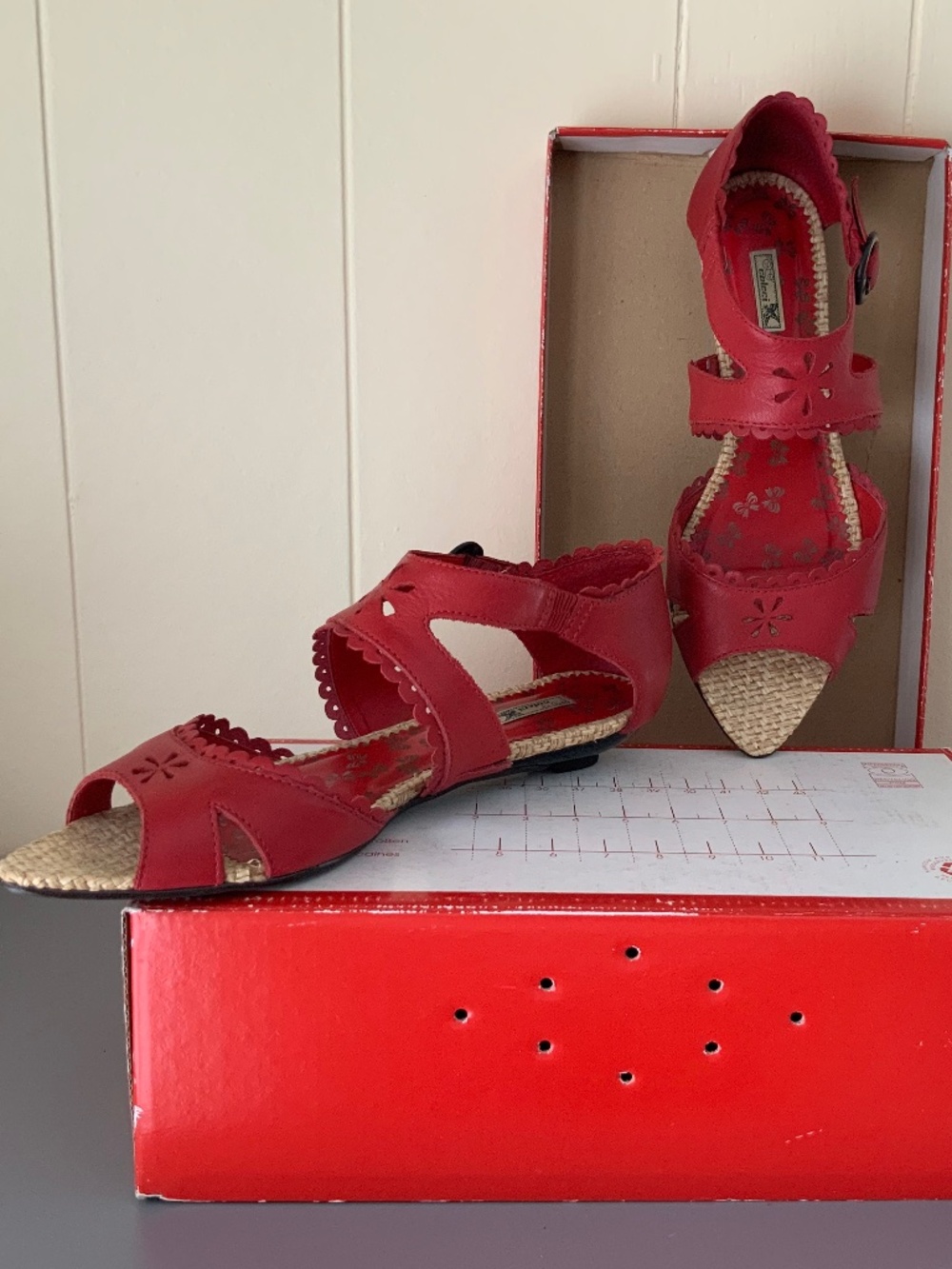 Made in Brazil leather sandals, colour red, size 37